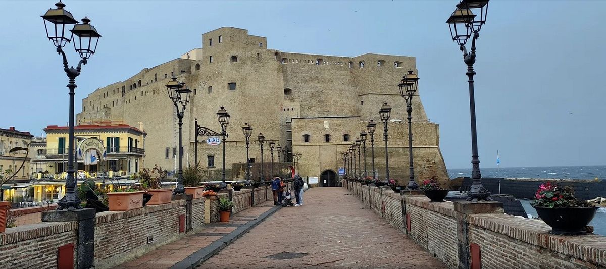 © Istockphoto  | Milano, le colonne di San Lorenzo