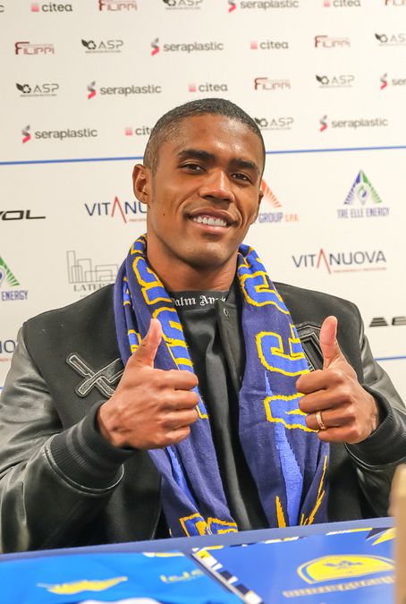 © italyphotopress  | Douglas Costa al Chievo Verona