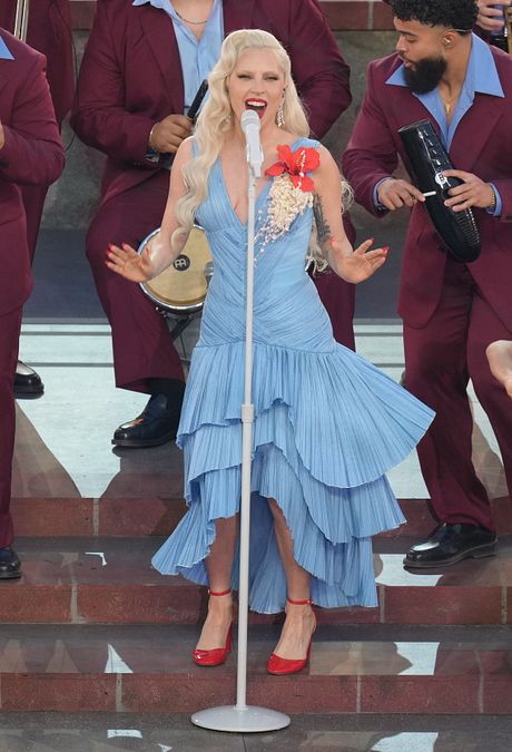 © IPA  | Lady Gaga e Bud Bunny nell'Halftime Show del Superbowl 2026