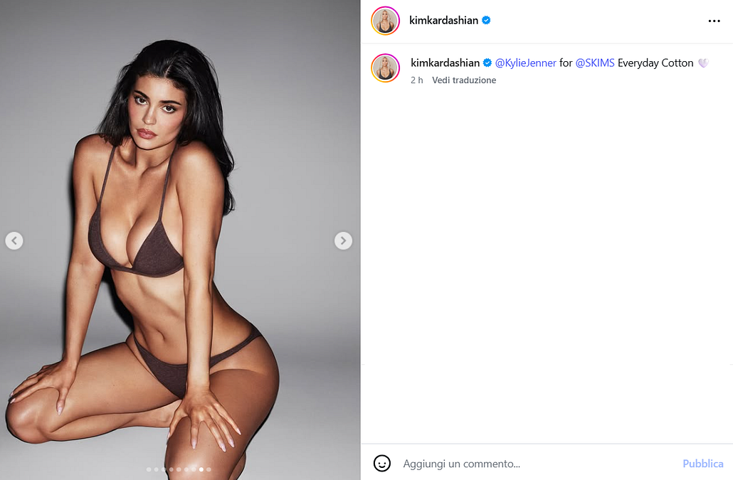 © Instagram  | Kylie Jenner nella nuova campagna per il brand di intimo Skims di cui è fondatrice la sorella Kim Kardashian (foto da Instagram)