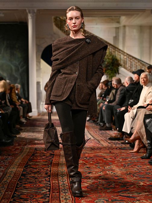 © IPA  | Ralph Lauren, collezione donna autunno 2026. Nella foto, Gigi Hadid