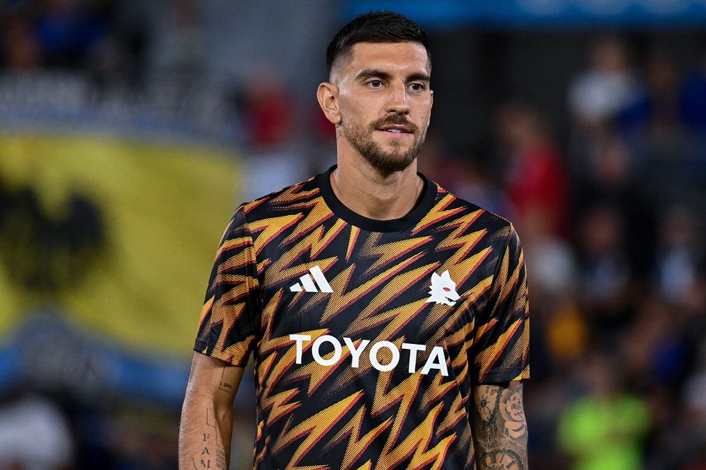 © italyphotopress  | Zeki Celik in scadenza a giugno: la Roma offre 2,8 milioni di stipendio, lui ne chiede 3,8 con la Juve in pole position