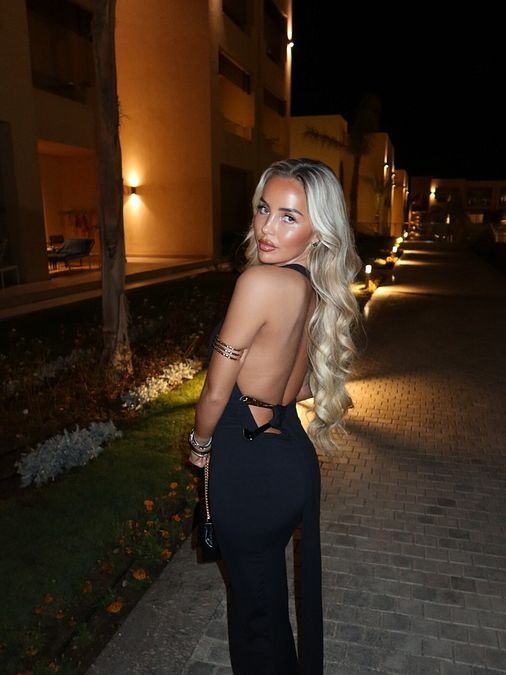 © instagram  | Olivia Holder 