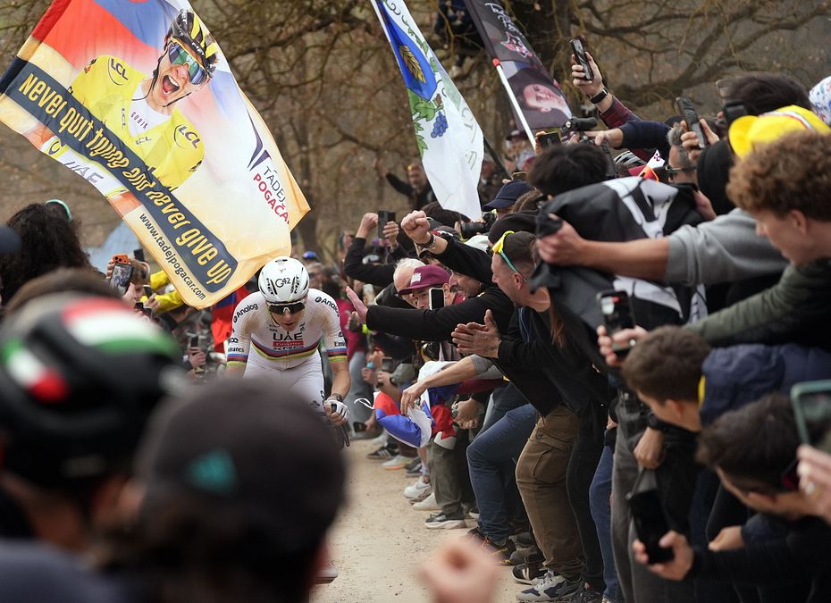 © IPA  | Pogacar alla Strade Bianche 2026