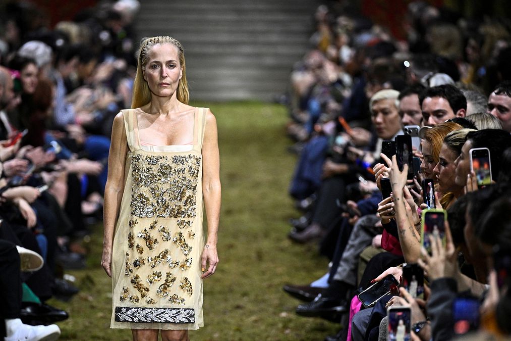 © Afp  | Capelli, il ritorno del cerchietto alla sfilata a Parigi di Miu Miu collezione autunno inverno 2026-2027