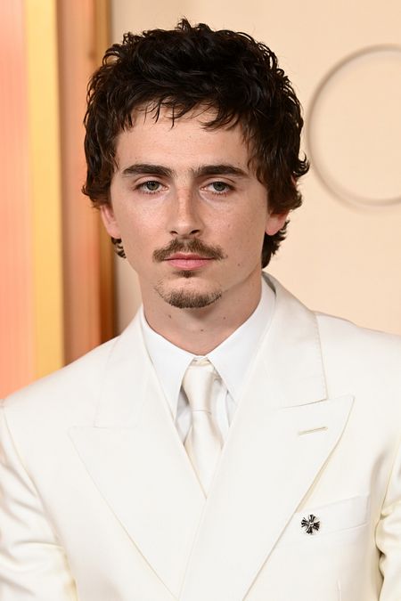 © IPA  | Baffi, come li portano le star: Jacob Elordi 