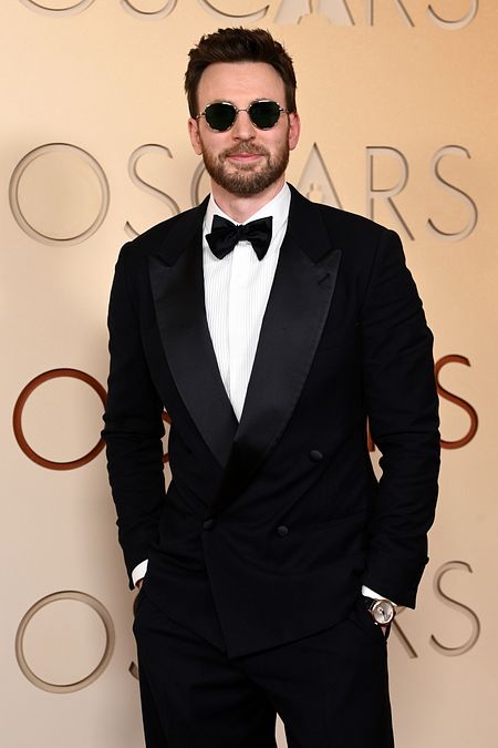 © IPA  | Baffi, come li portano le star: Jacob Elordi 