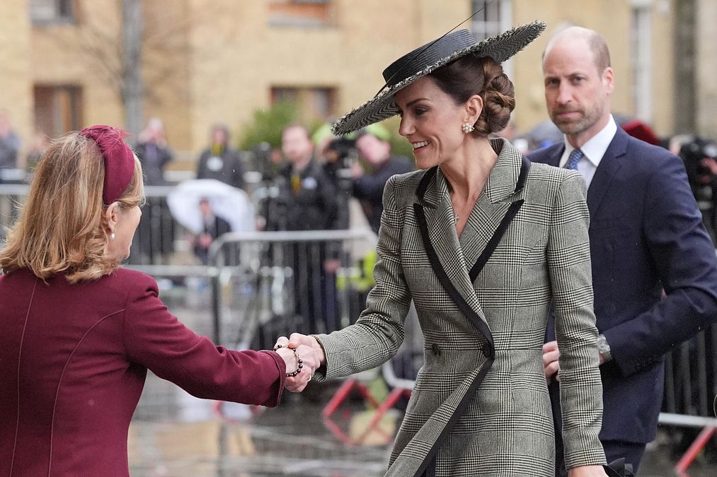 © IPA  | La principessa del Galles Catherine - Kate Middleton - e il marito, il principe William, arrivano alla cerimonia di insediamento di Dame Sarah Mullally come 106° Arcivescovo di Canterbury, presso la Cattedrale di Canterbury nel Kent