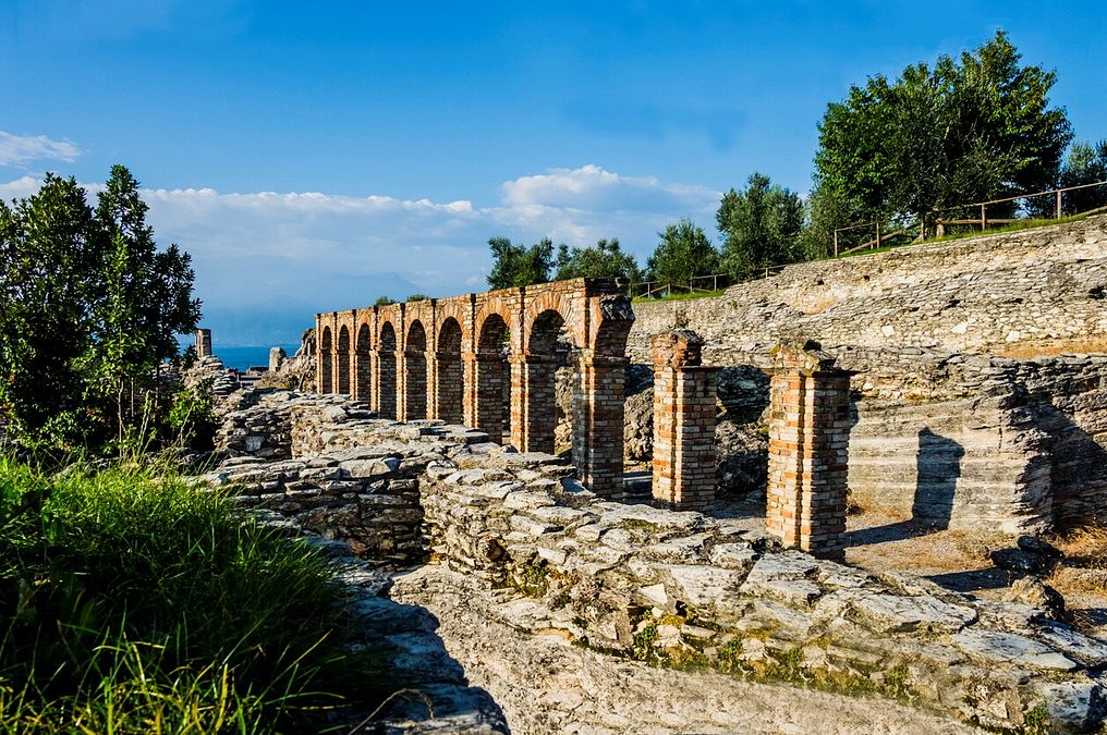 © Istockphoto  | Ciclabile del Garda