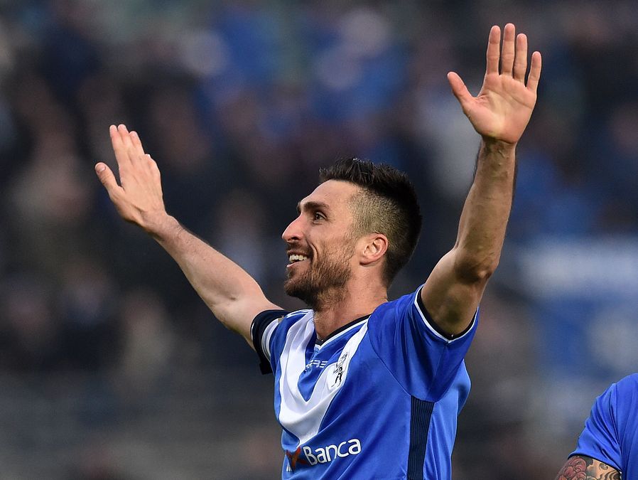 © Getty Images/UE Cornellà  | Lionel Messi - Ue Cornellà Dal 16 aprile 2026 Lionel Messi è ufficialmente il nuovo proprietario dell’UE Cornellà, club catalano che milita nella  quinta categoria del calcio spagnolo. Un investimento che rafforza il legame di Messi con Barcellona e la Catalogna. 