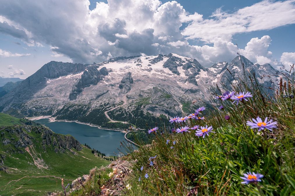 © Istockphoto  |  Passo Pordoi