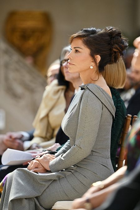 © Afp  | Anna Wintour e Lauren Sanchez Bezos alla conferenza stampa di presentazione del Met Gala 2026, dedicato alla mostra "Costume Art" al Metropolitan Museum of Art di New York