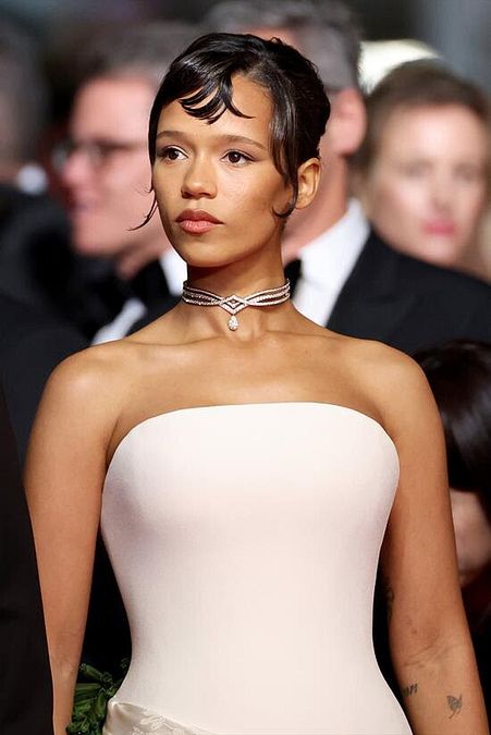 © Afp  | Cannes 79, gli hair trend e i make up look delle star sui red carpet: Demi Moore