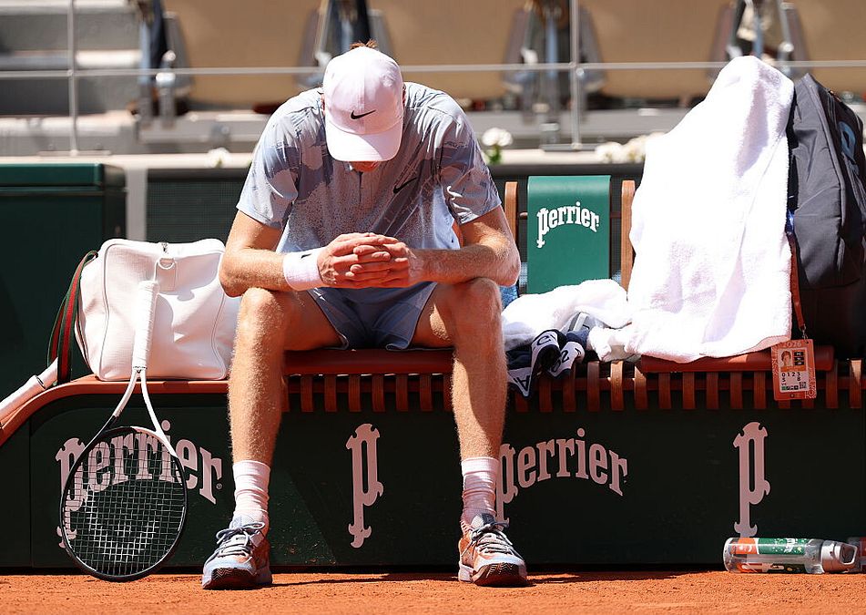 © Getty Images  | Roland Garros, problemi fisici per Sinner
