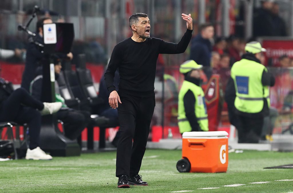 © Getty Images |  Sérgio Conceição, ha preso il posto di Fonseca, rimanendo al Milan fino alla fine della stagione 2024-25. A gennaio 2025 vince la Supercoppa italiana