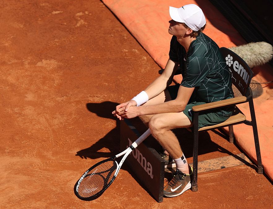 © Getty Images  | 2022, Internazionali d'Italia - Un problema all'anca lo mette fuori gioco contro Tsitsipas ai quarti 
