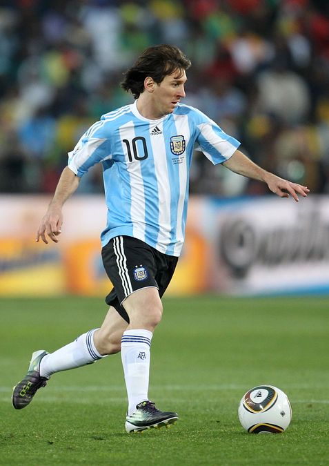 © Getty Images  | L'espulsione di Messi contro l'Ungheria nel 2005