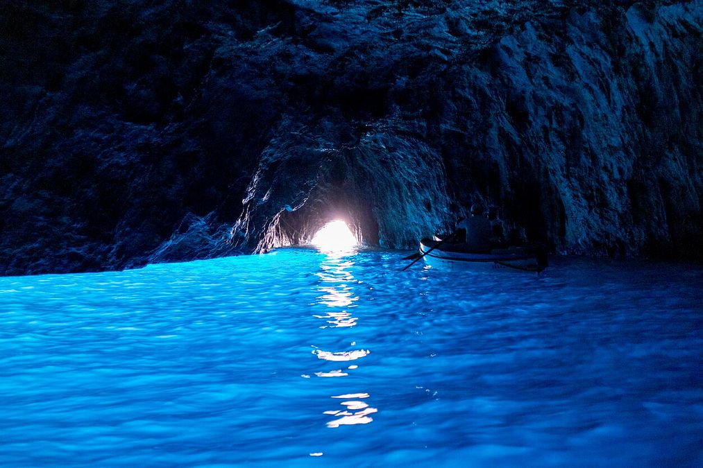 © Istockphoto  |  Cuevas de Mármol, Lago General Carrera, Cile 