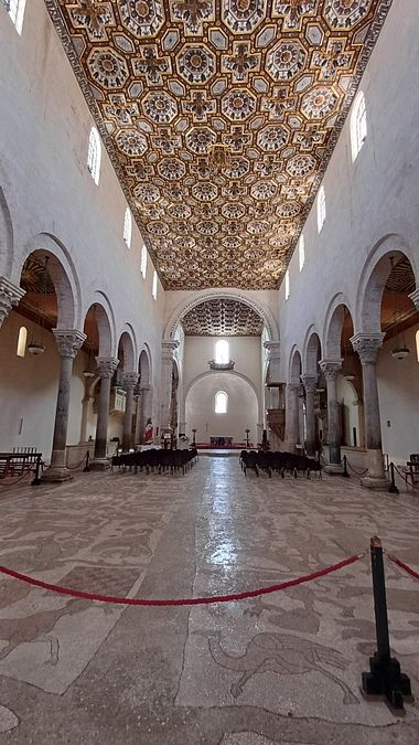© Tgcom24  |  Vicoli di Otranto