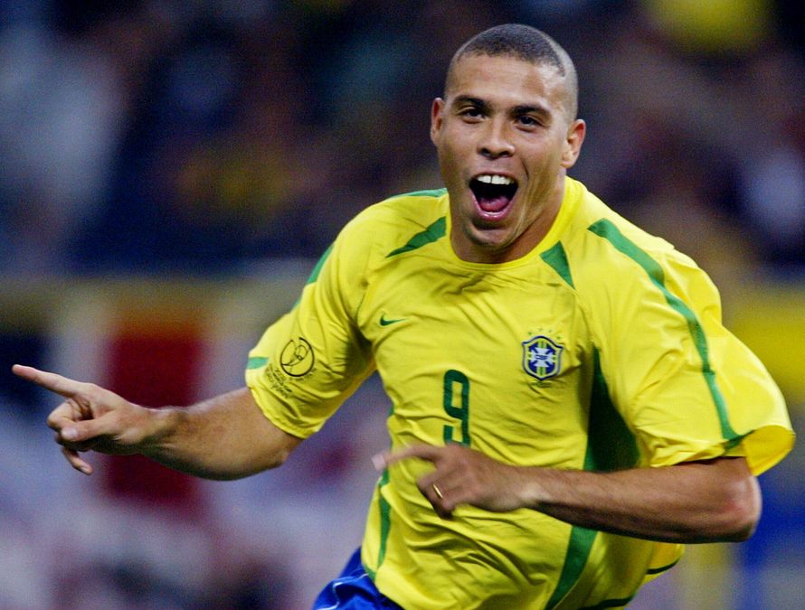 © afp  | 4° posto: Ronaldo (Brasile) - 15 gol in 19 partite ai Mondiali 1994, 1998, 2002 e 2006