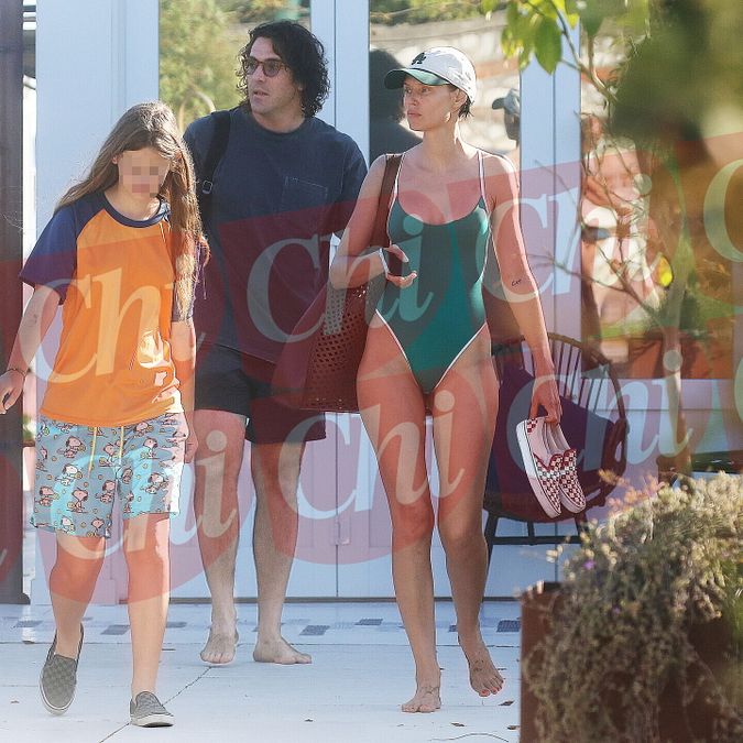 © Chi  | Bianca Balti con Alessandro Cutrera e Mia