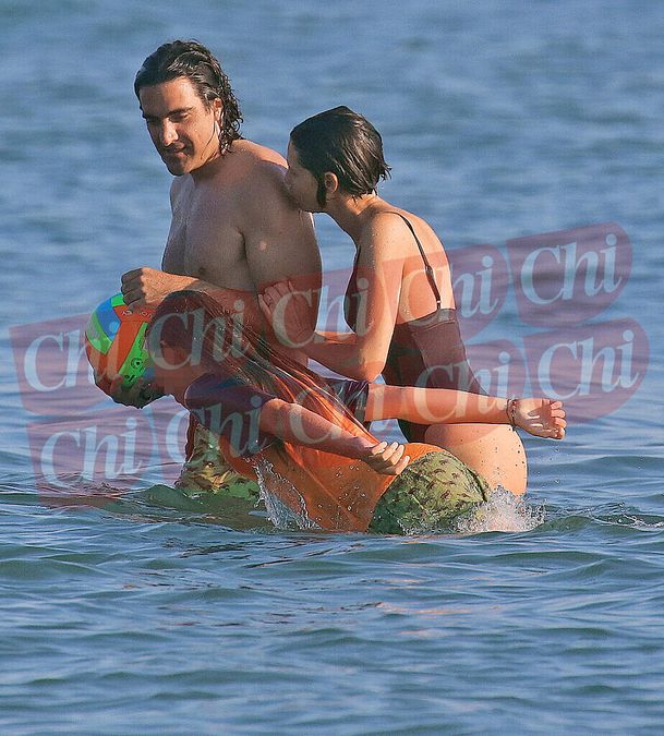© Chi  | Bianca Balti con Alessandro Cutrera e Mia