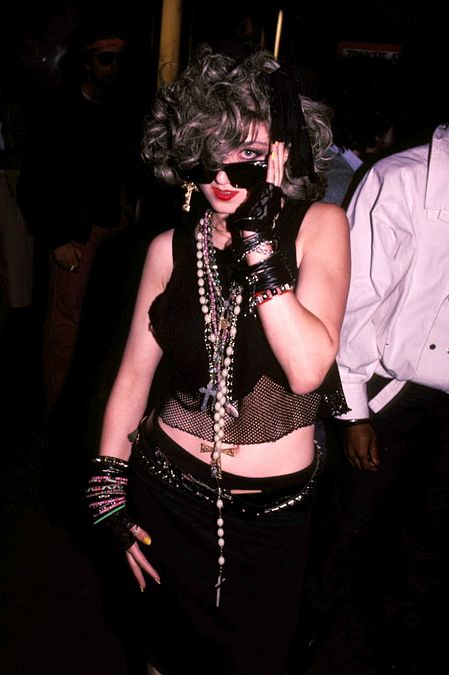 © IPA  | Madonna, trucco e capelli: i beauty look che l’hanno resa un’icona (1984)