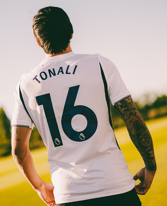 © Tottenham 
