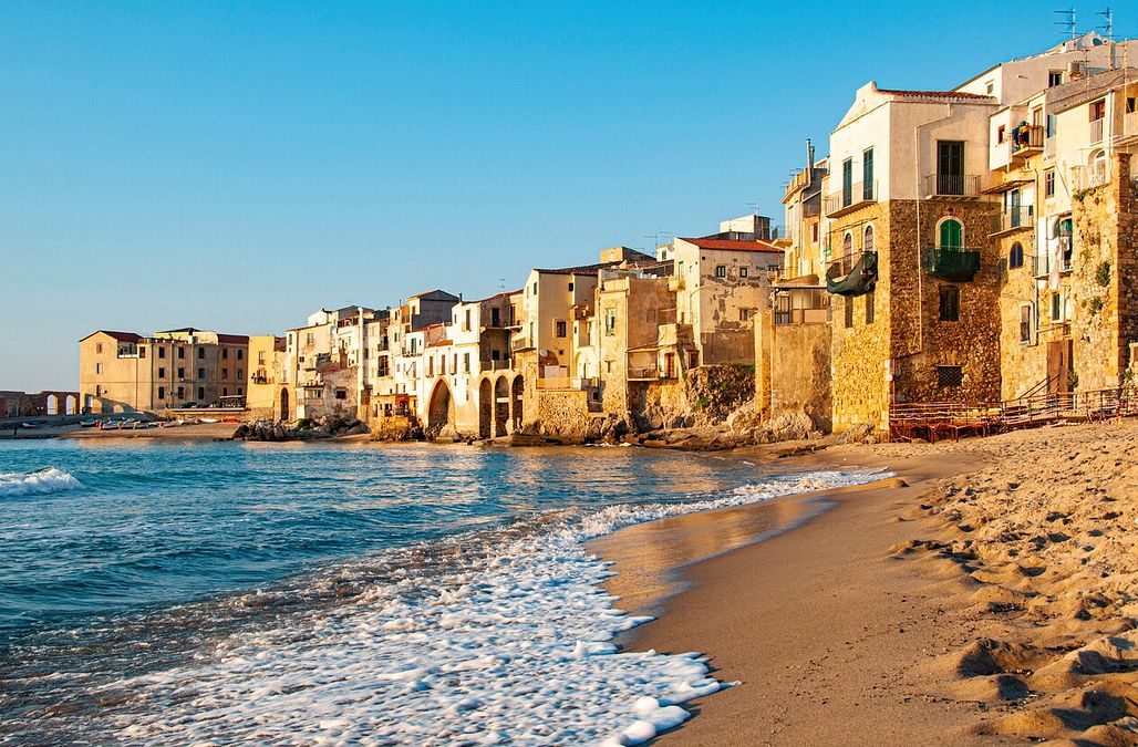 © Istockphoto  |  Cefalù