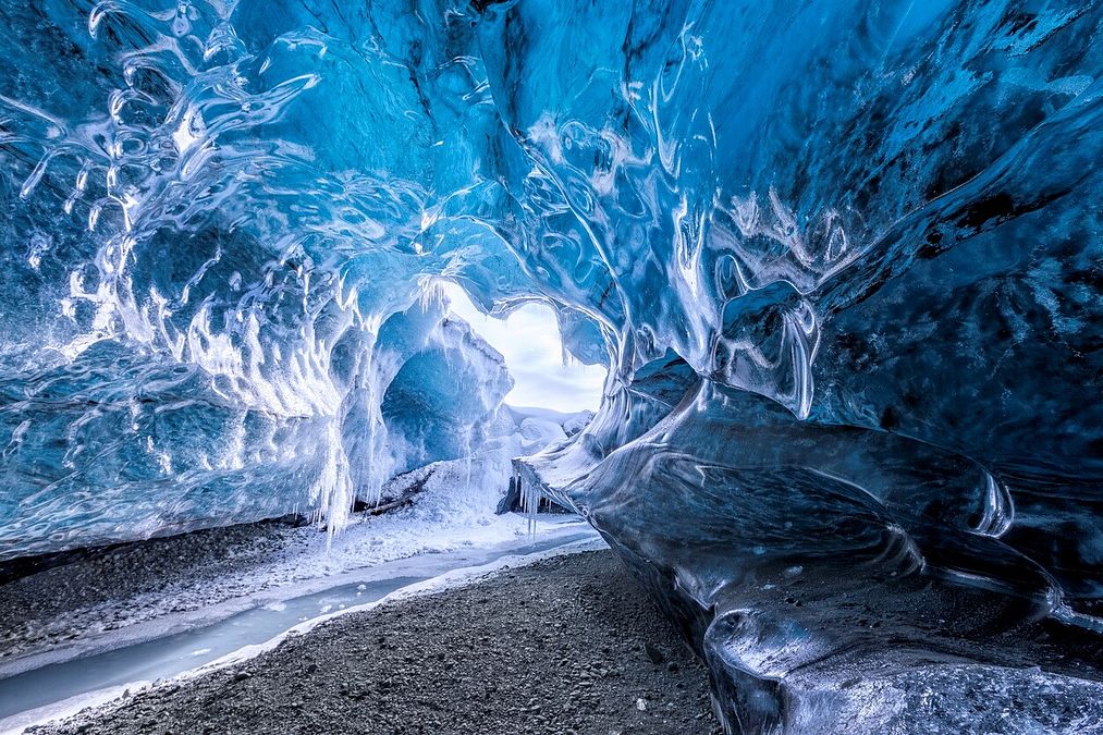 © Istockphoto  | Grotta Azzurra (Capri, Italia) 