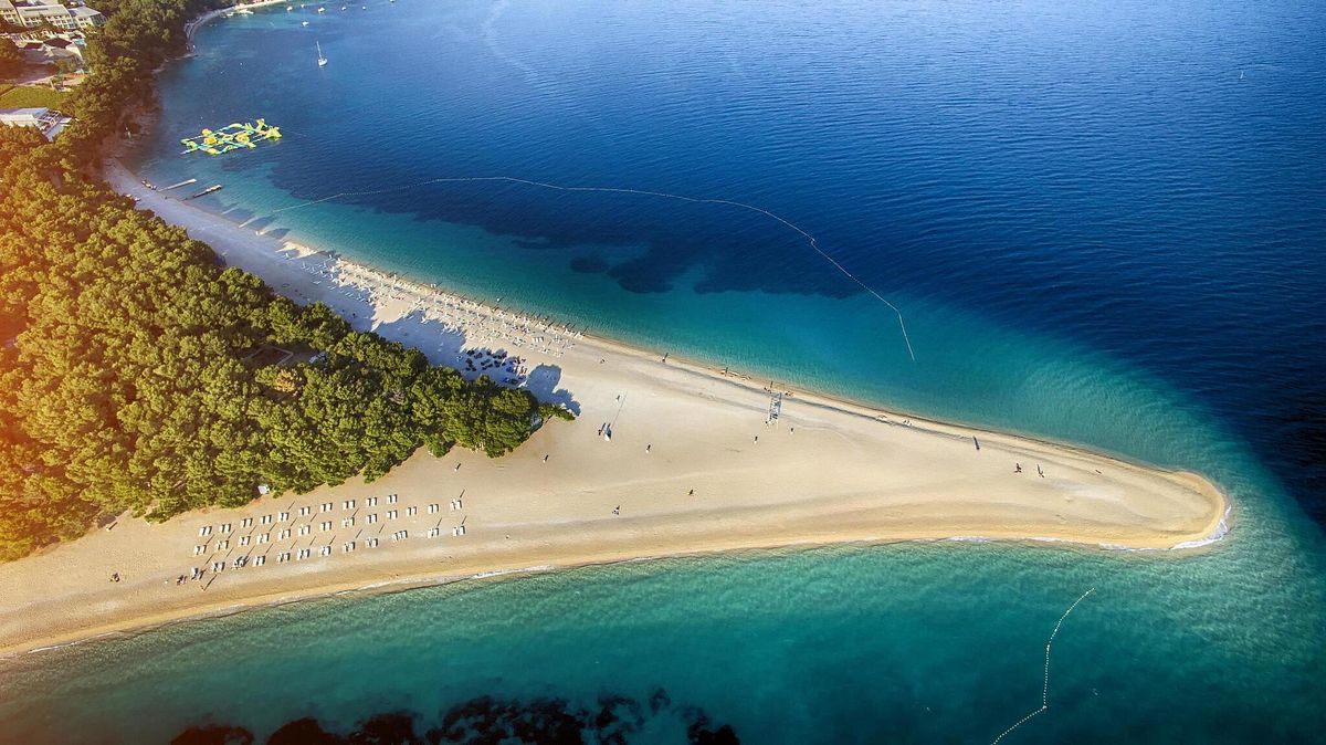 © Ufficio stampa  | Bol, Zlatni Rat. Foto: Ivo Biočina Credits CNTB