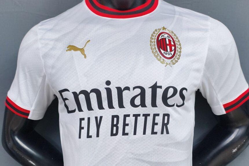© acmilan.com 
