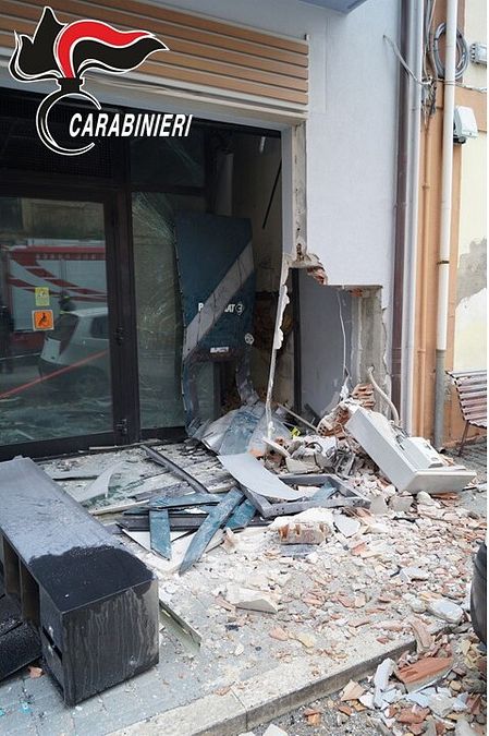 © Carabinieri 