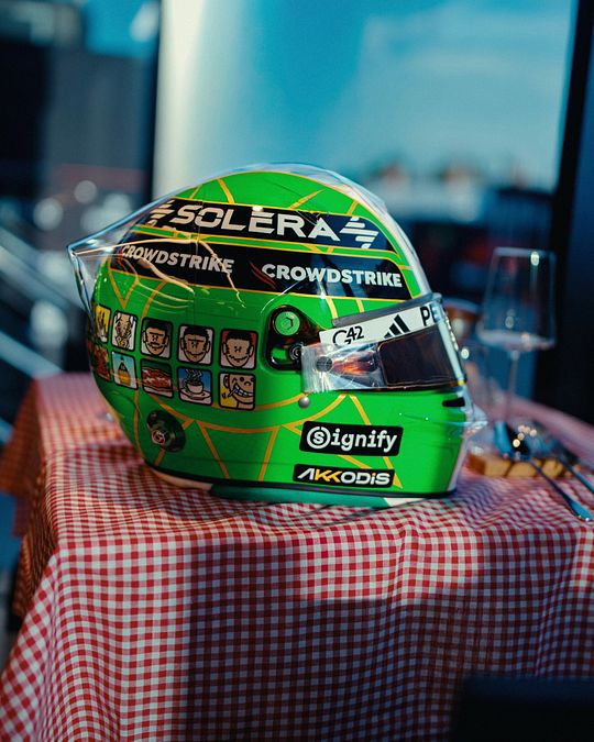 © instagram  | Kimi Antonelli casco Monza 2026