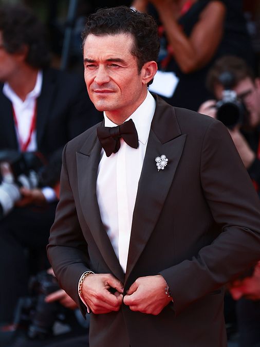 © IPA  | Venezia 83, i best look maschili sui red carpet: Orlando Bloom