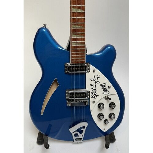 © Littleton Auctions  |  Scarpe slip-on in pelle, appartenute a Noel Gallagher 