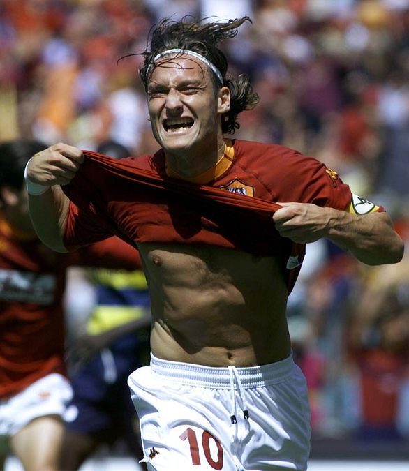 © Da video  |  Totti e Sinner, icone sportive italiane alle prese col padel