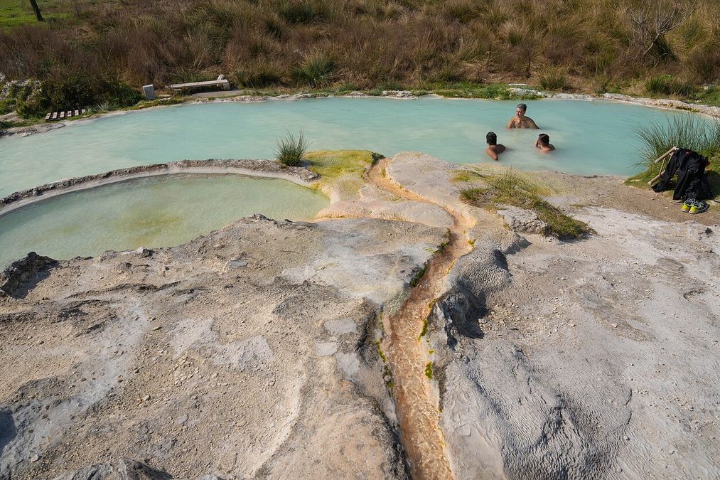 © Istockphoto  |  Le Cascate del Mulino, Saturnia (Toscana)
