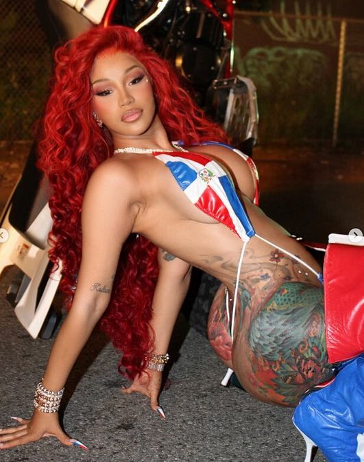 © Instagram  | Cardi B, gli scatti più iconici