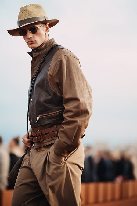 © Ufficio stampa  | Giorgio Armani & Kith autunno inverno 2026, “Dreams of the Dune” (credit: Lucas Possiede)