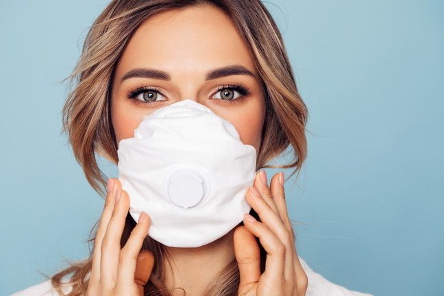 © Istockphoto  | La mascherina è una preziosa alleata della nostra salute, ma richiede una beauty routine ad hoc