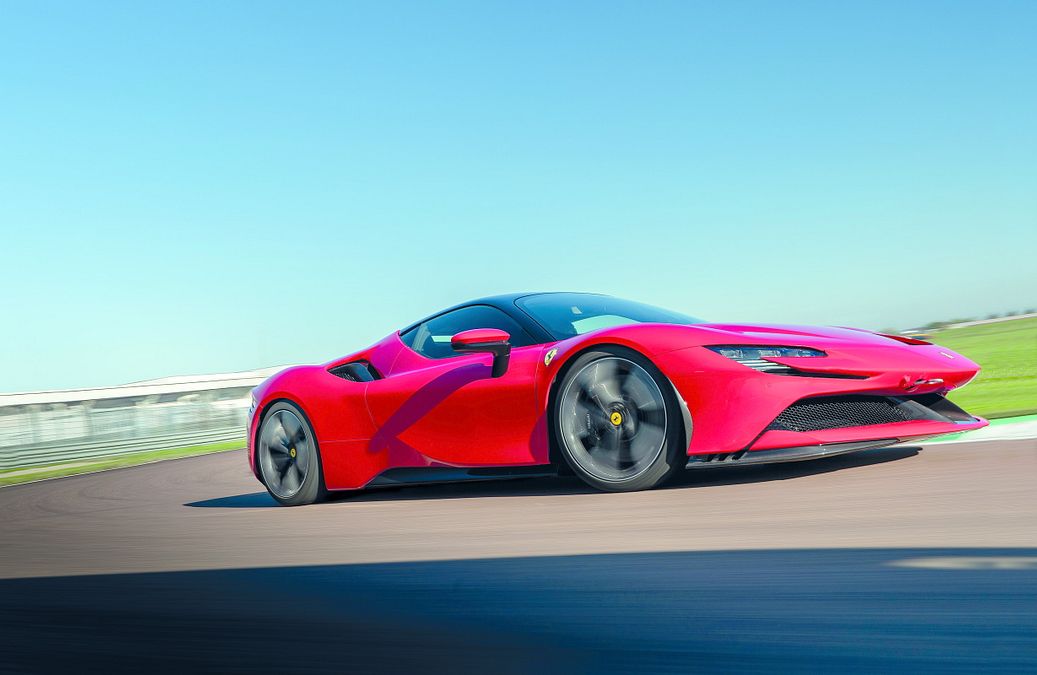 © Ferrari 