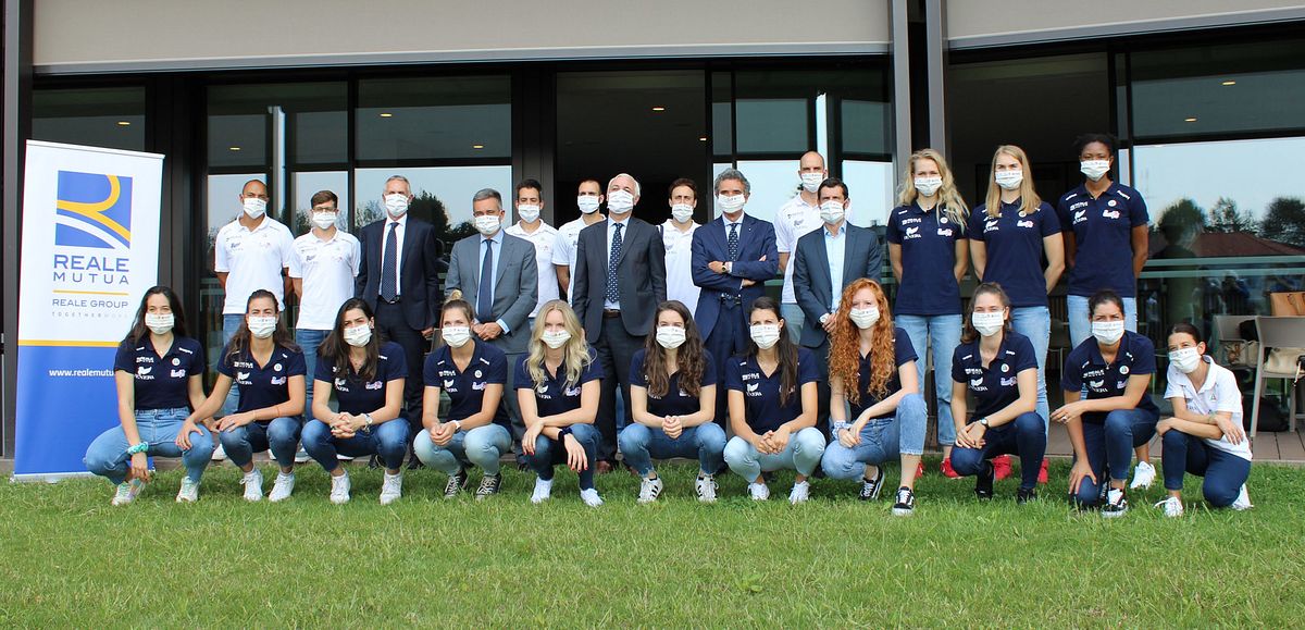© Reale Mutua Fenera Chieri  | La splendida cornice del Cral Reale Mutua in corso Agnelli, a Torino, ha ospitato la presentazione della Reale Mutua Fenera Chieri 76. Un appuntamento di inizio stagione che ormai è anche una piacevole tradizione. 