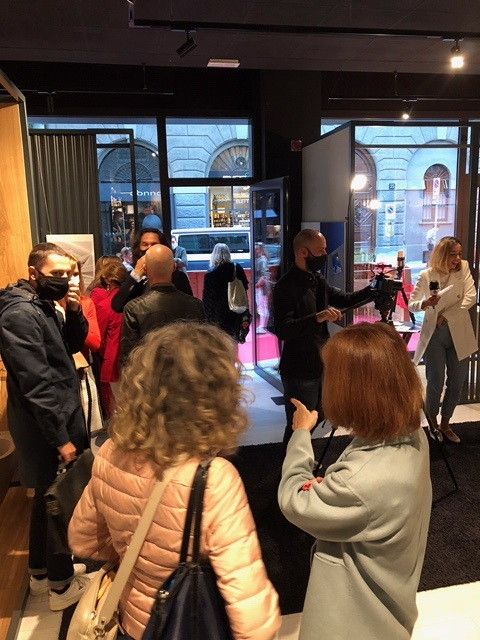 © Ufficio stampa  |  L'inaugurazione della mostra New Buildings