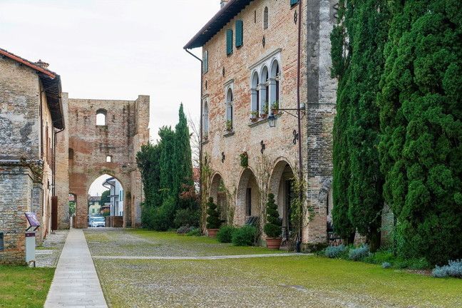 © Istockphoto  |  Friuli Venezia Giulia, Cordovado