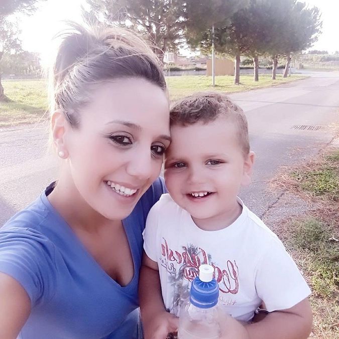 © facebook 