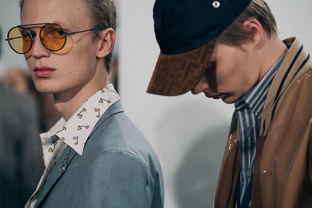   | Dal backstage di Fendi P/E 2018.