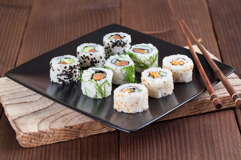 © istockphoto  | ARIETE - yakitori di pollo
