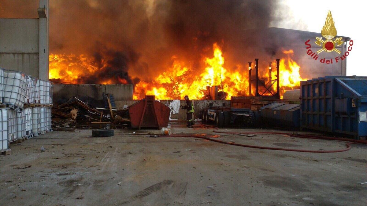 © vigili-del-fuoco 