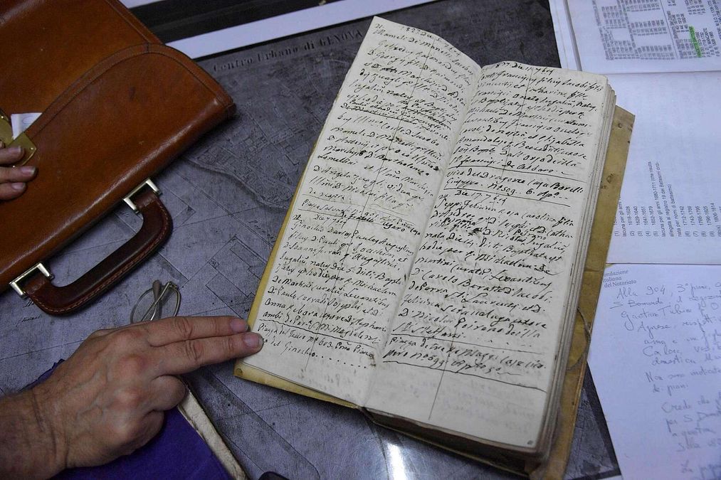 © ansa  | Primo sì in Parlamento per il riconoscimento dell'Inno di Mameli quale Inno ufficiale della Repubblica. E' infatti stata approvata in Commissione Affari costituzionali della Camera la proposta di legge del Pd, non senza una inaspettata polemica, vista la contestazione in chiave anti-risorgimentale di Gianluigi Gigli, cattolico e presidente del Movimento per la Vita, che ha provocatoriamente proposto di sostituire la "marcetta di terz'ordine" con "'O Sole mio".